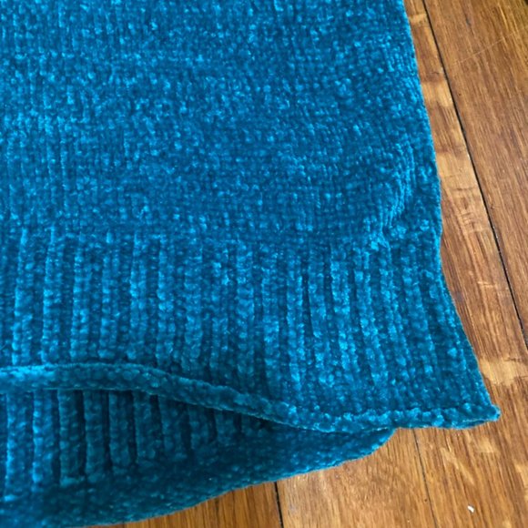 LAST CHANCE - Mudd Teal Chenile V-Neck Sweater XXS - Picture 5 of 6